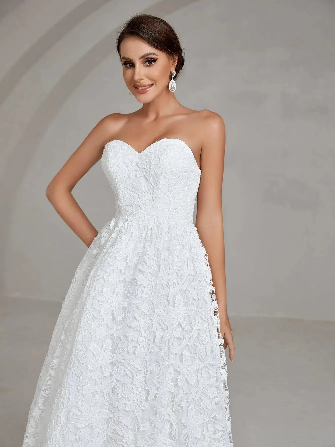 Elegant Lace Overlay Tube Wedding Dress